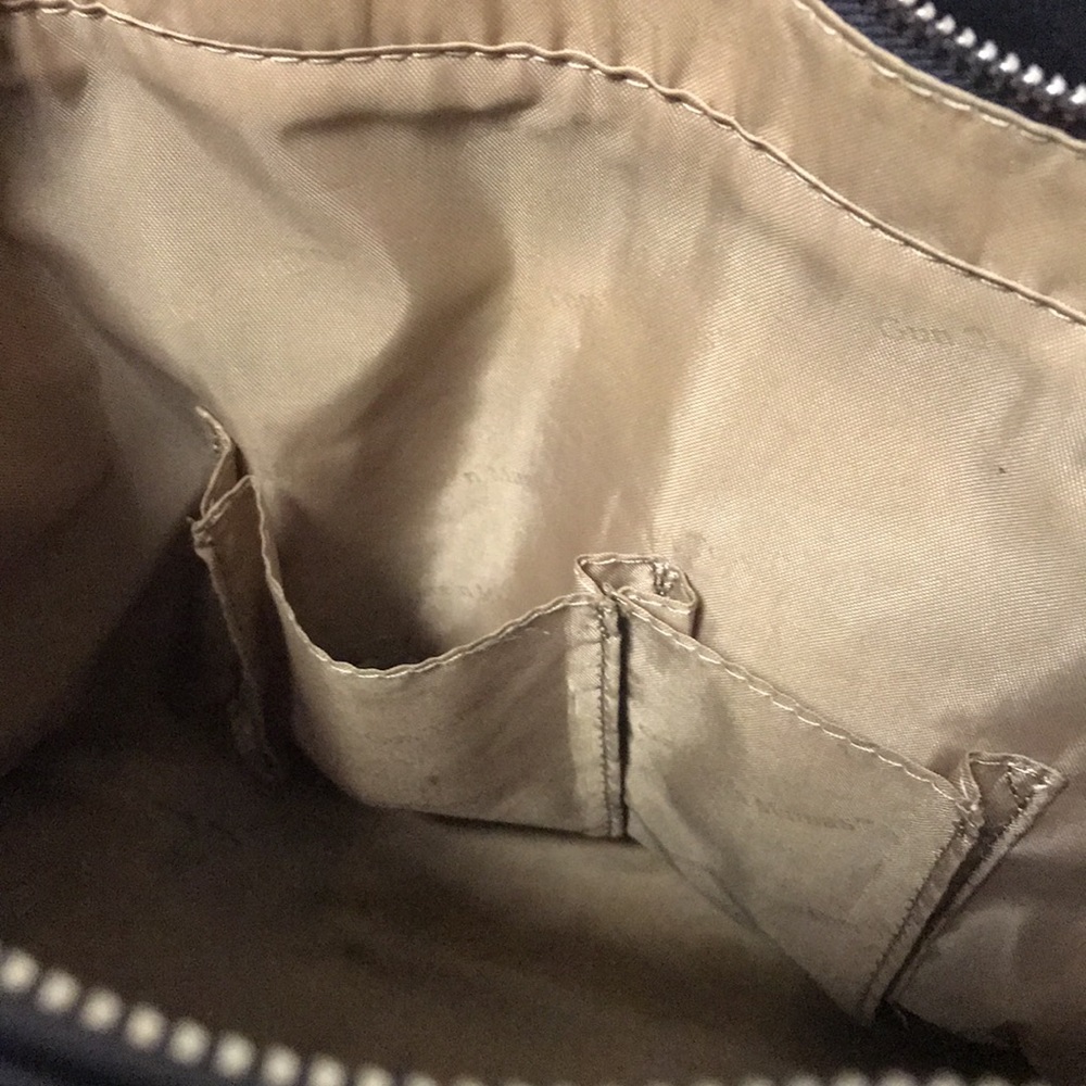 Gun Tote’n Mama Black Embossed shoulder Purse - Picture 6 of 17